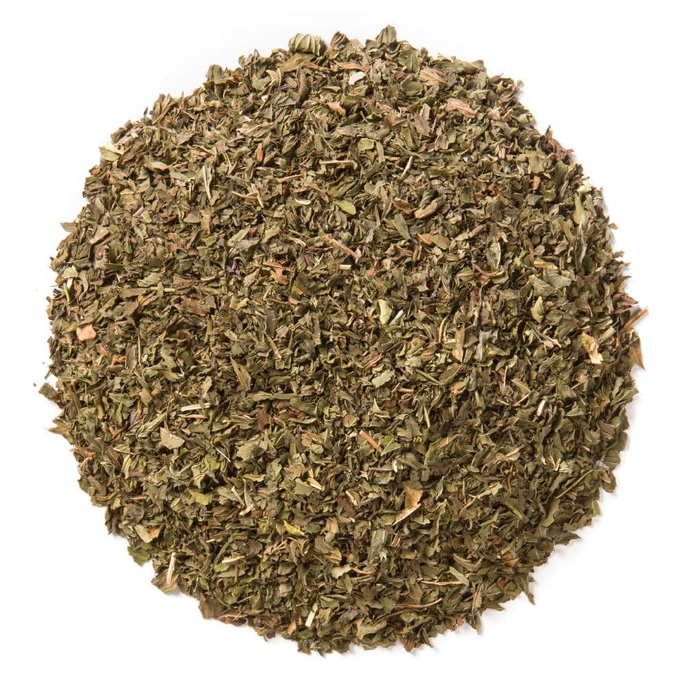 Davidson's loose peppermint leaves close-up showing texture and oils for aromatic strength