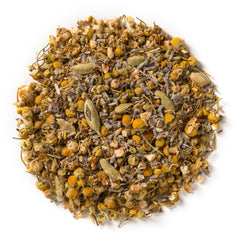 Davidson's loose leaf close-up showing leaf texture and spice pieces for fuller flavor