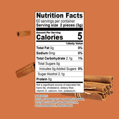 DC24 DAILY CARE close-up of gum piece texture highlighting xylitol cooling feel