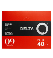 Delta Cafés close-up of front packaging showing blend and capsule count, highlights convenience