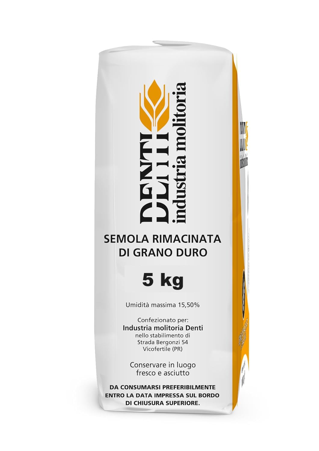 DENTI semolina in bowl during dough preparation illustrating consistent handling