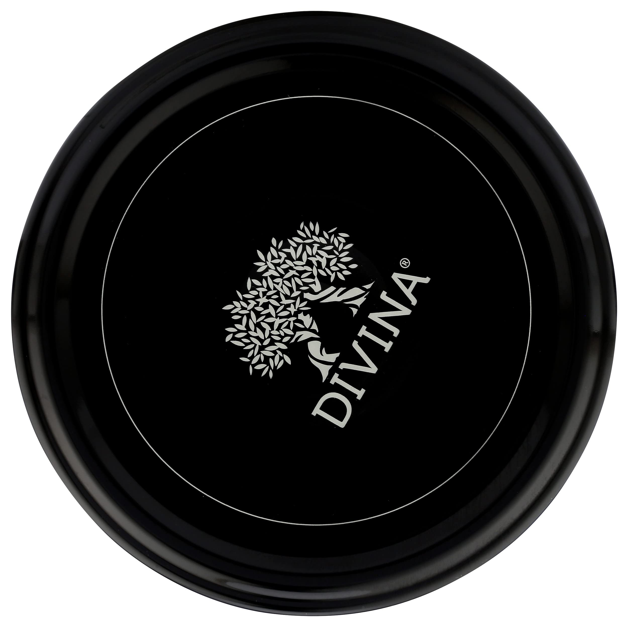 Divina marinade oil and herbs detail emphasizing glossy finish and preserved taste