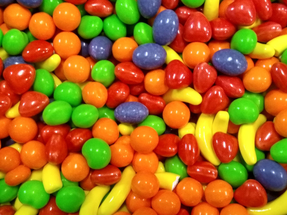 DM Sweets front bag showing colorful fruit candies for easy serving