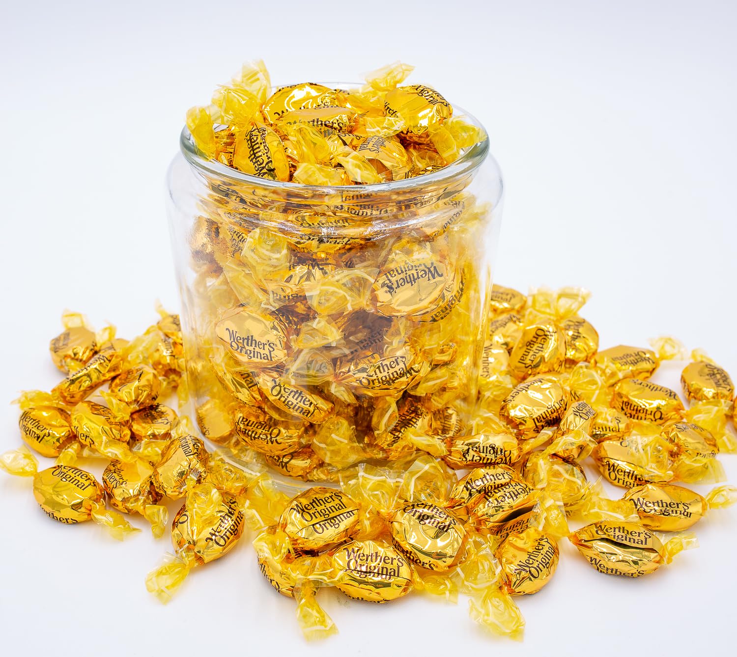 Donty-Tonty close-up of candy surface highlighting slow-dissolve texture and shine