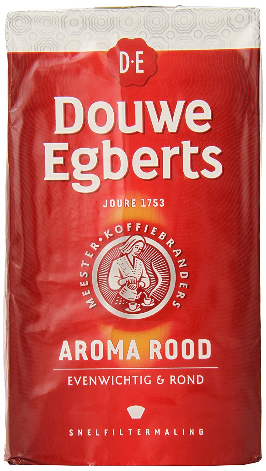 Douwe Egberts front packaging showing twin 17.64 oz bags and clear brand benefit
