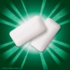 eclipse spearmint open pack close-up highlighting fresh pieces ready to chew