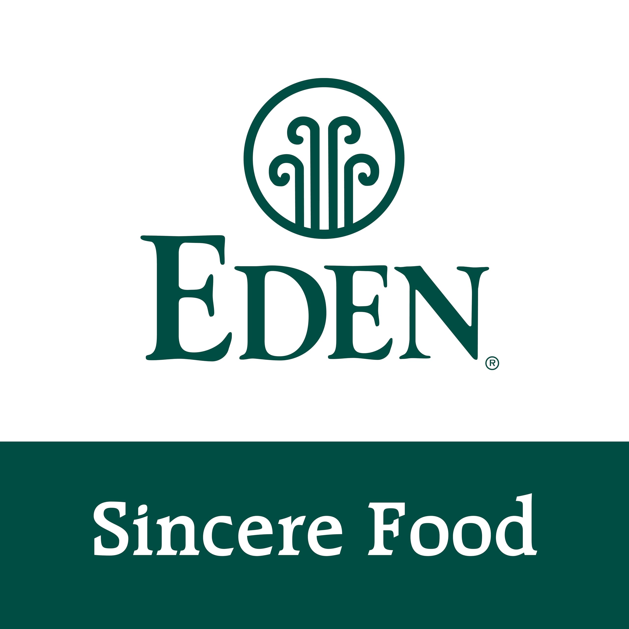 measuring-cup with Eden Cannellini cans showing portion and scale