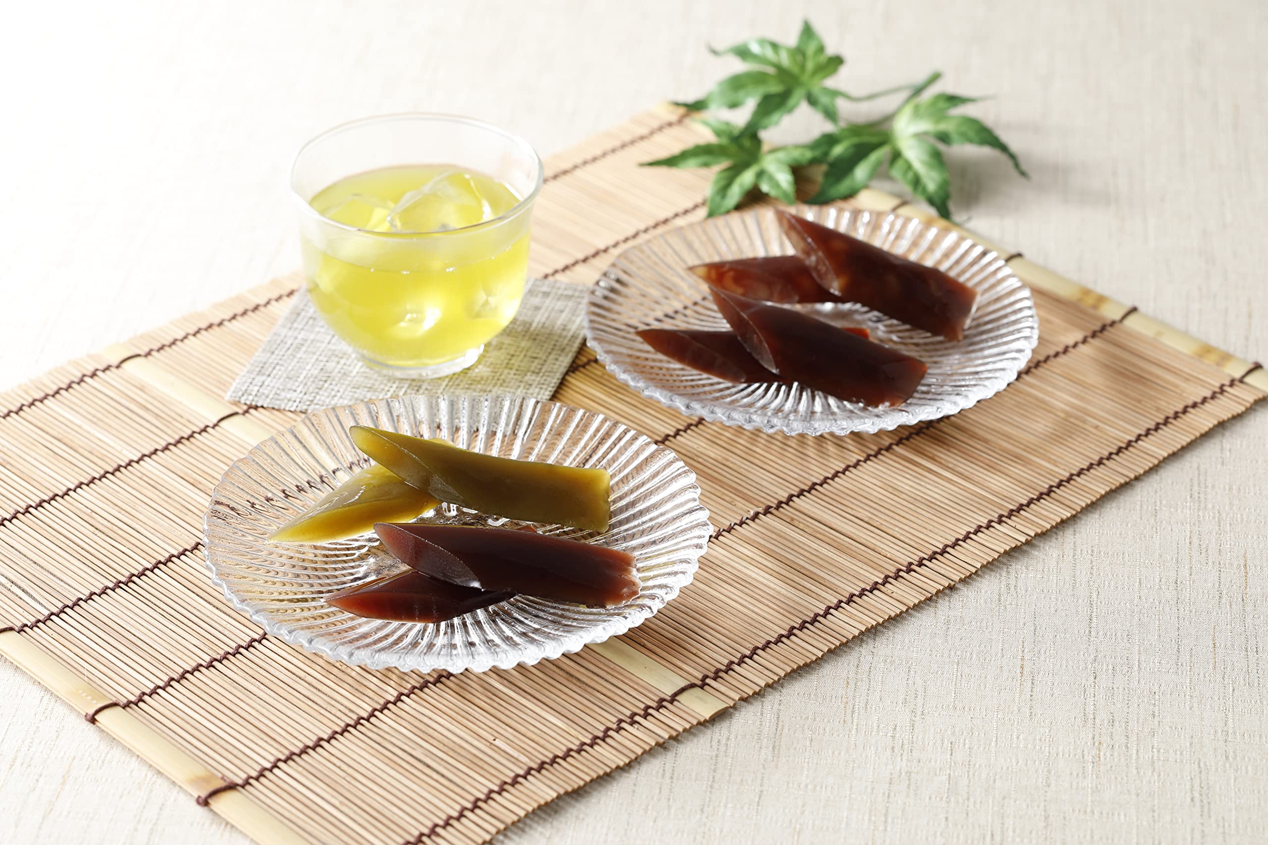 榮太樓總本鋪 ogura yokan with visible bean grains for textured bite
