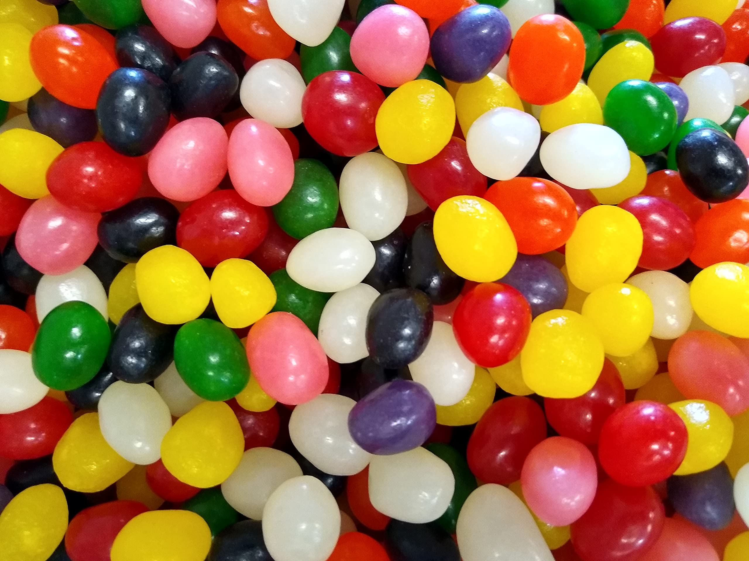 Emporium Candy bowl on table ready for parties and quick serving