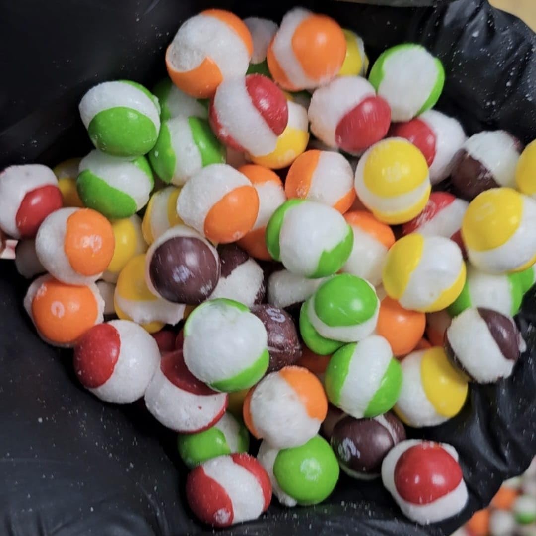 eShopX bowl of freeze-dried candy ready to serve offering visual appeal for parties