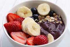 Especial Fruits puree close-up texture displaying thick smooth açaí consistency