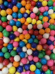 Eueasy Dubble Bubble close-up of 14 mm gum ball texture and glossy coating
