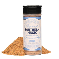 Everglades bottle front showing Lily Lou Tay's Southern Magic for bold flavor