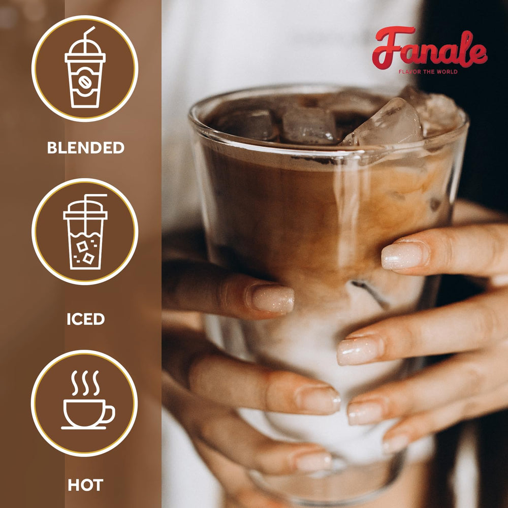 Measuring spoon scooping Fanale powder to show simple portioning benefit