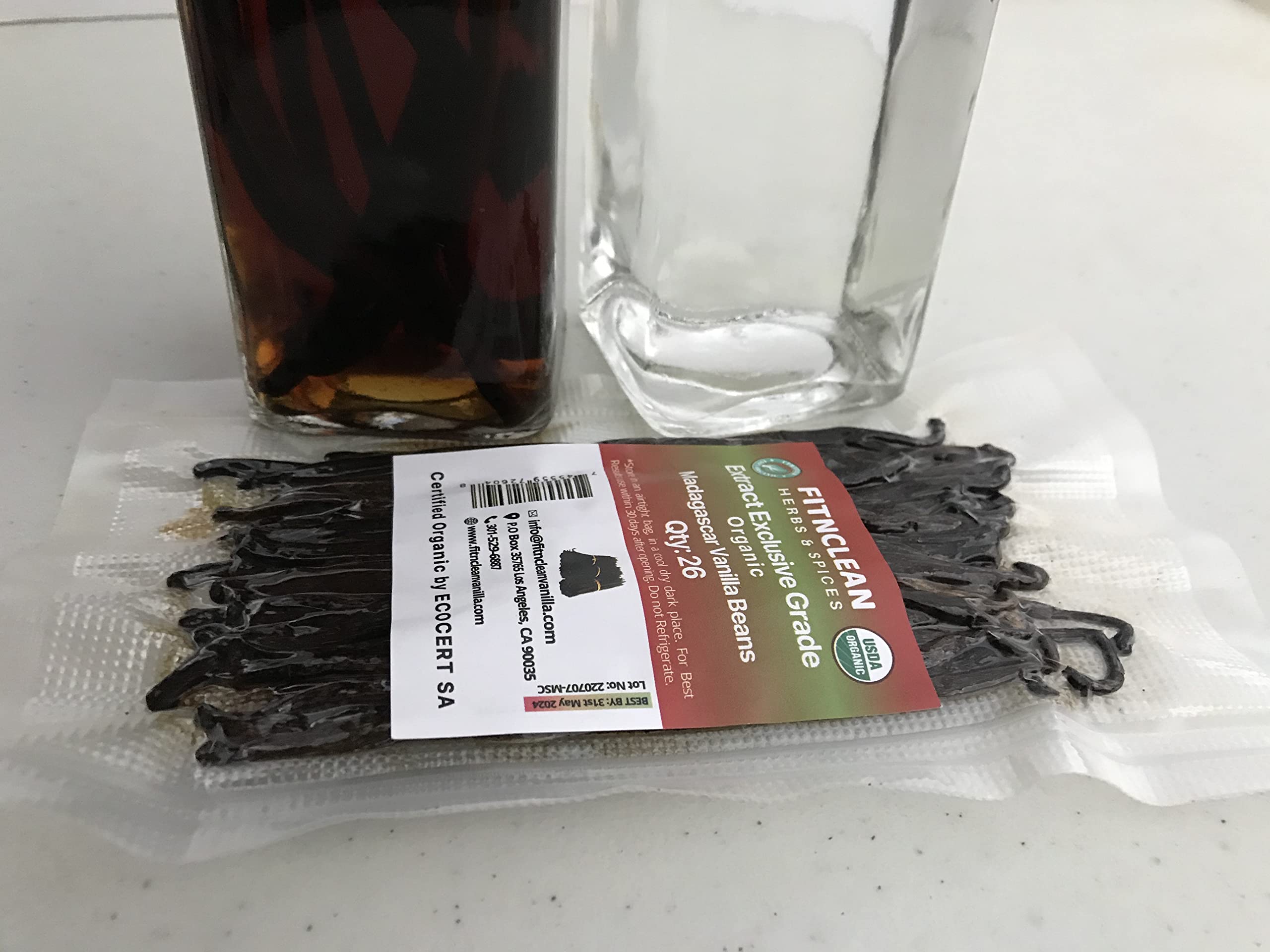FITNCLEAN beans beside a ruler illustrating 4.5–5.5 inch size for portioning and planning