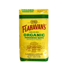 Flahavan's porridge in a bowl creamy texture showcasing quick-cooking benefit