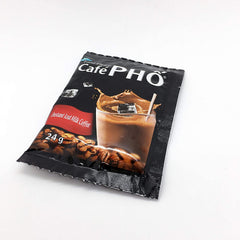 FOOD EMPIRE CAFÉ PHO prepared iced coffee in glass demonstrating creamy finish