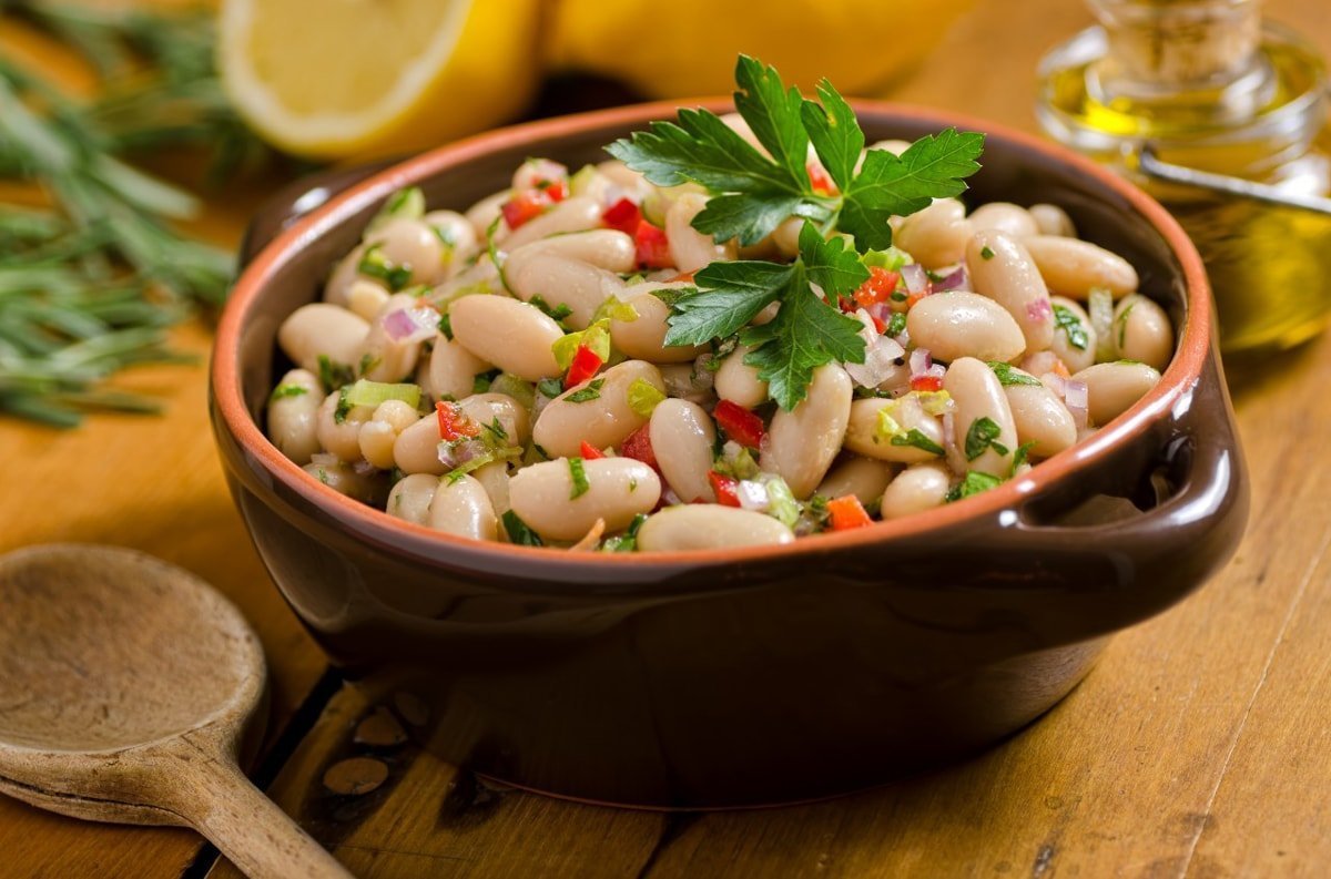 Food to Live cooked cannellini beans in minestrone demonstrating hearty meal