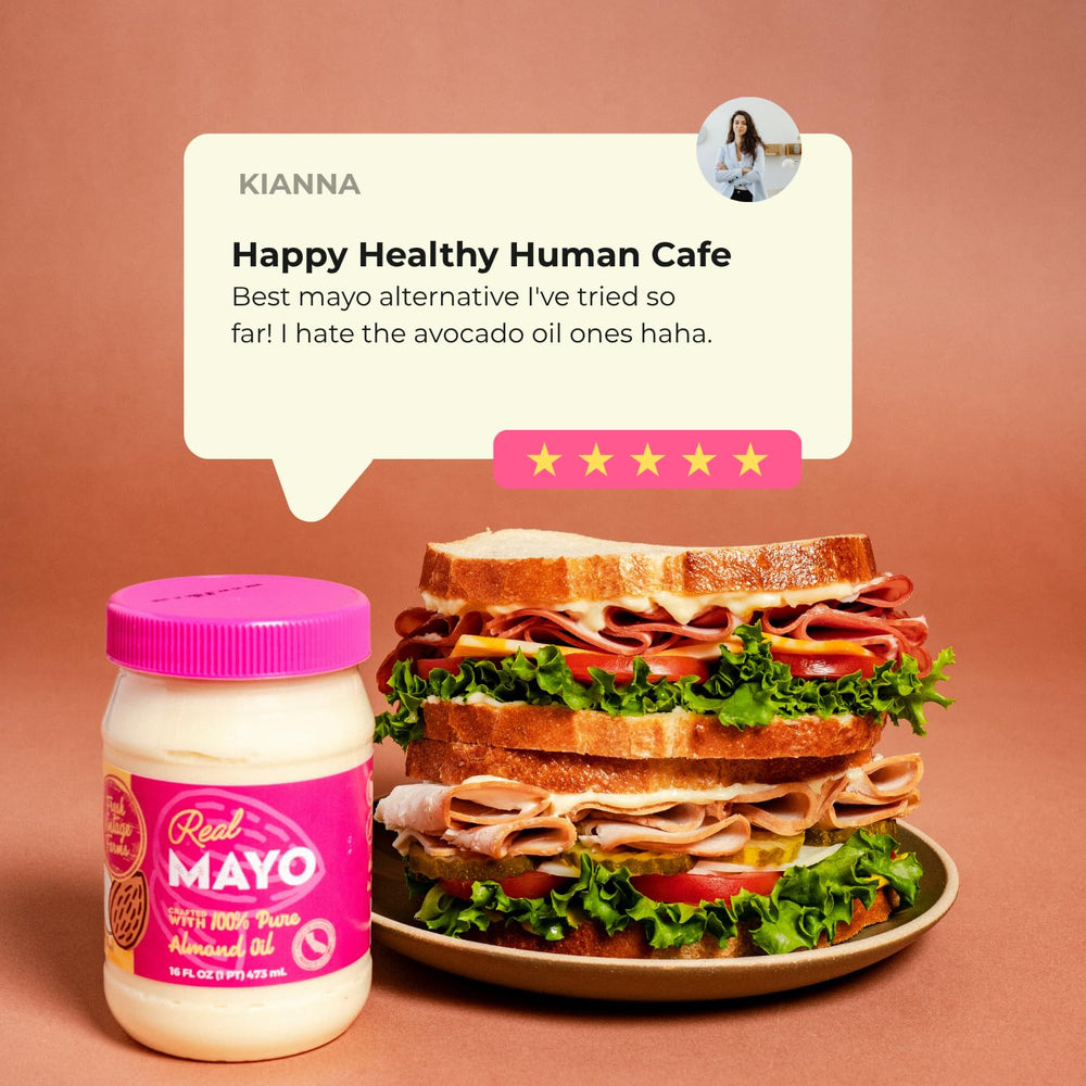 Fresh Vintage Farms label close-up emphasizing non-GMO and seed-oil-free benefits