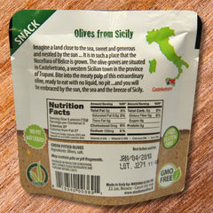 Frutto d'Italia open pouch on plate ready-to-eat for convenience