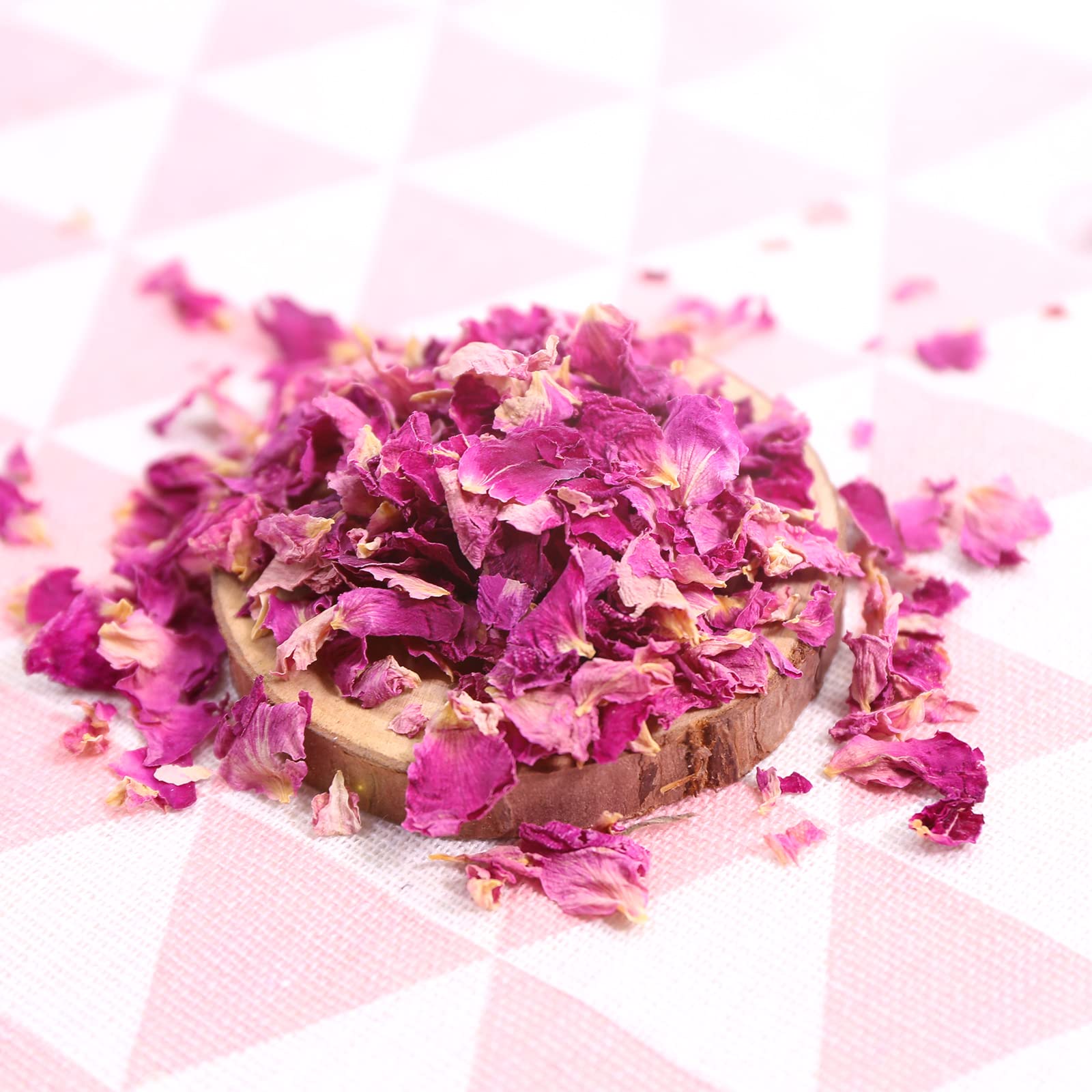FullChea close-up of dried petal texture, showing vibrant color and natural aroma