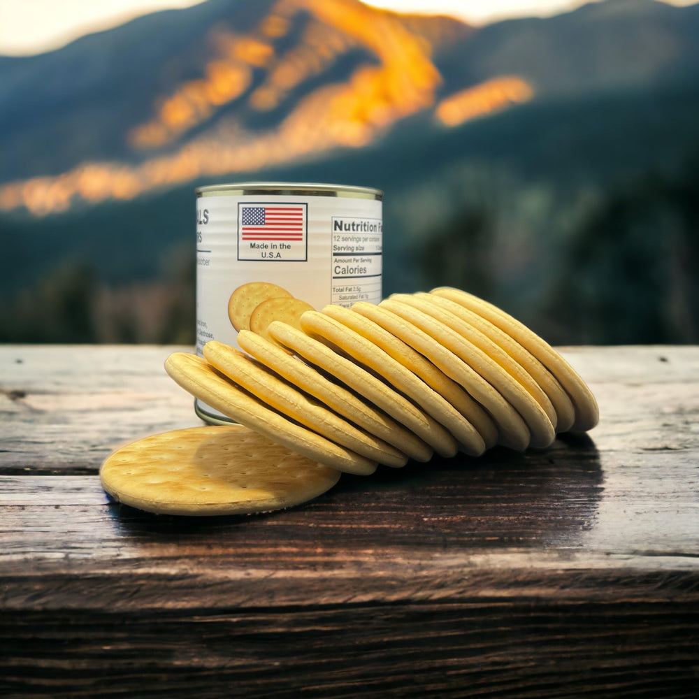 Future Essentials opened can with 12 crackers showing ready-to-eat convenience