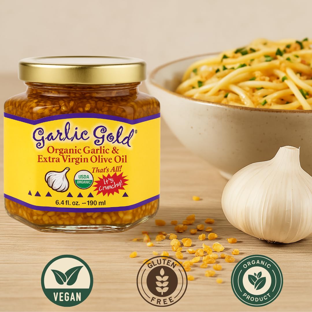 Garlic Gold olive oil sheen on granules demonstrating rich flavor