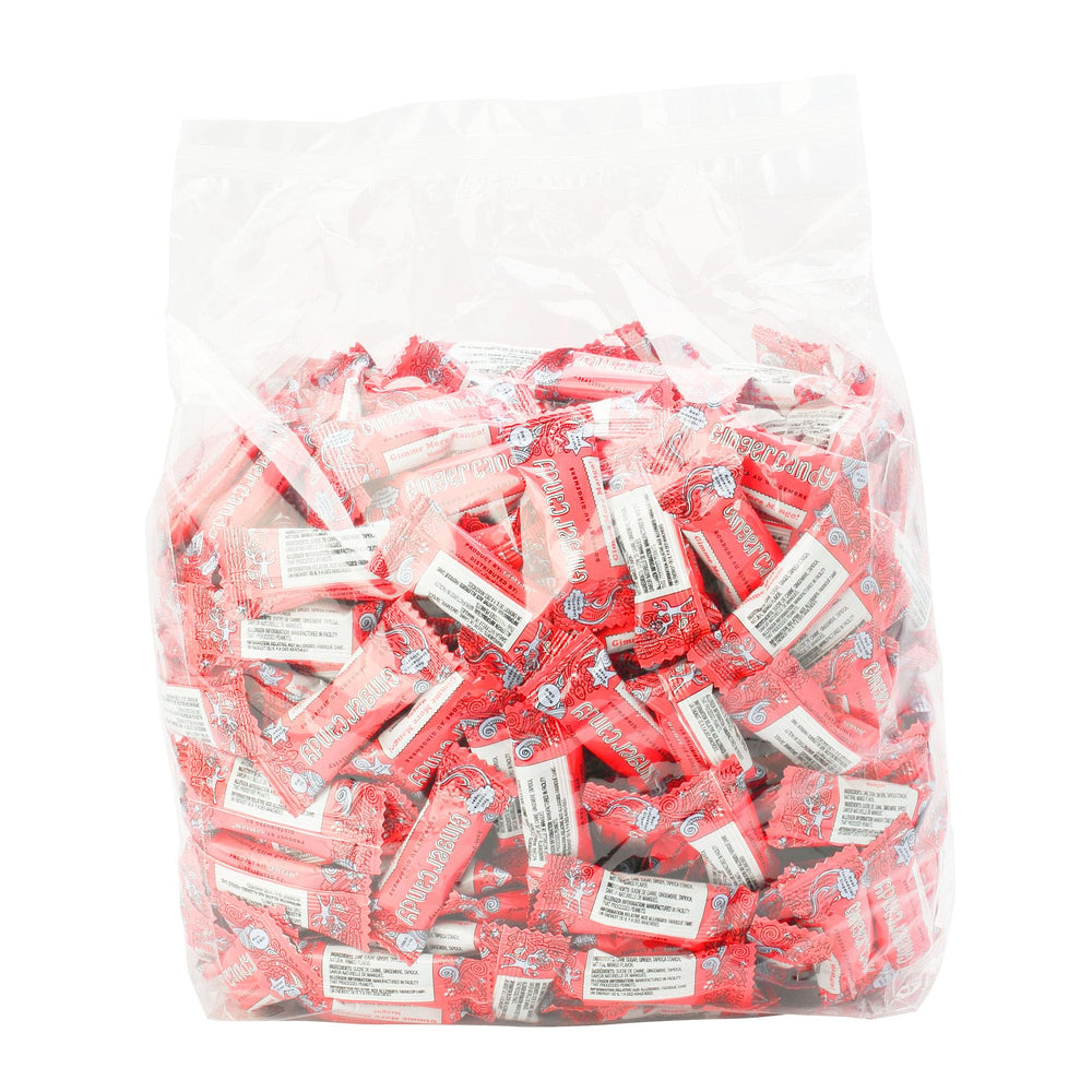 Gem Gem close-up of chewy ginger candy texture highlighting soft chew benefit
