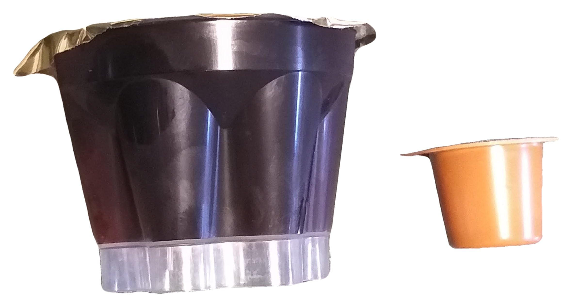 Generic brand arrangement of six cups lined up, emphasizing convenient multi-pack