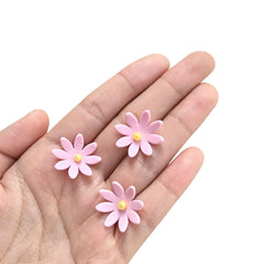 GEORLD front packaging showing 108 pink edible flowers for quick cake styling