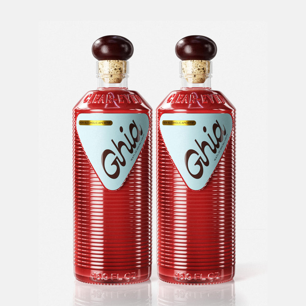 Ghia bottle front view shows packaging and bold apéritif design, ideal for mixing