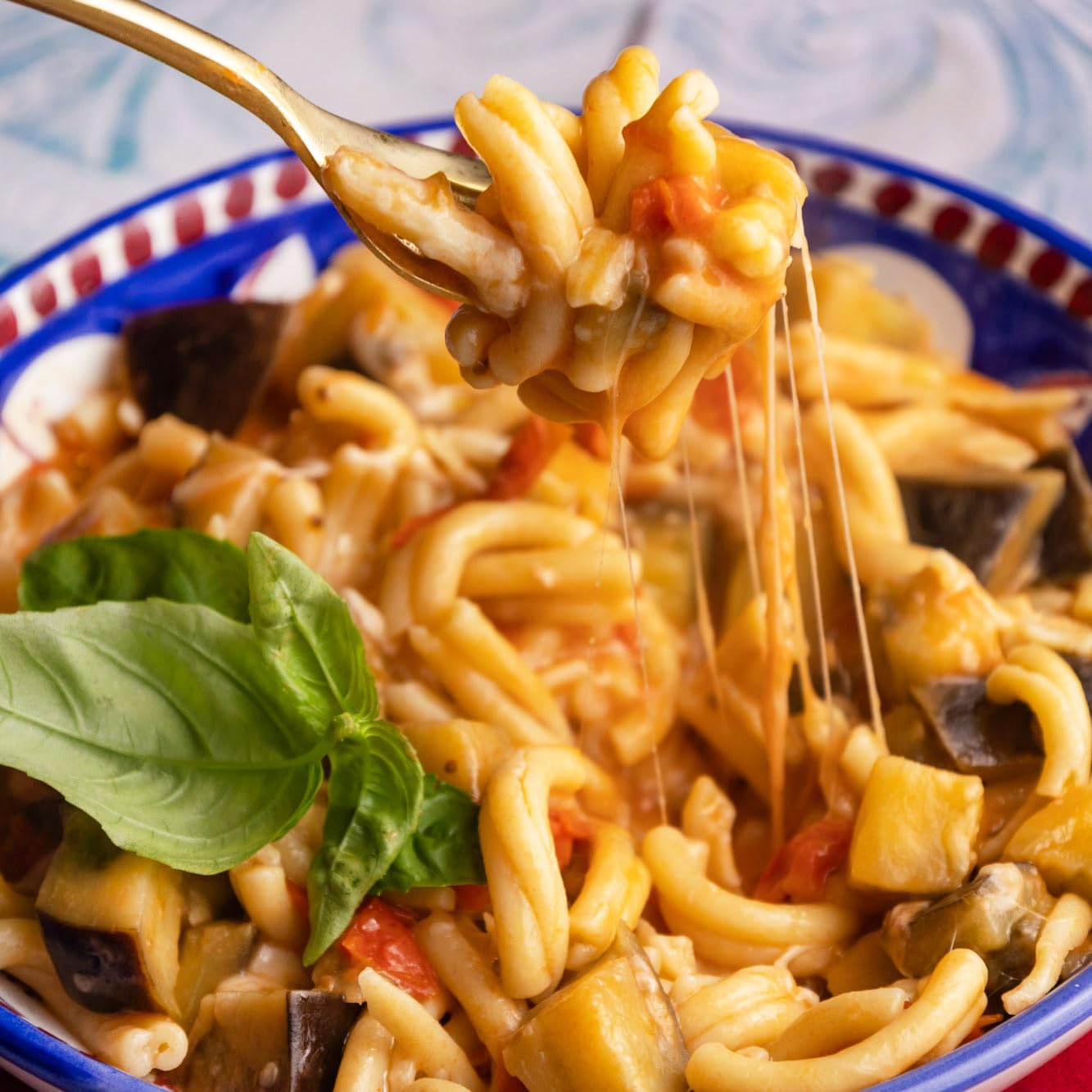 Giadzy pasta served in kitchen setting illustrating easy home-cooking versatility