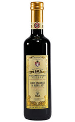 Giusti bottle front label showing authentic IGP and origin benefits