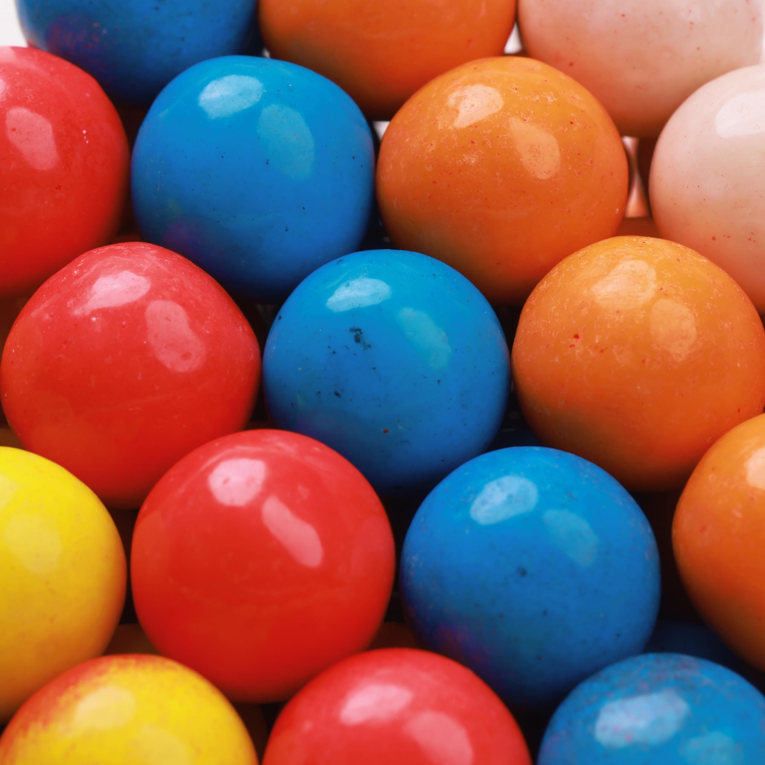 Global Gumball label and zip closure demonstrating freshness and storage convenience