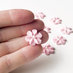 Global Sugar Art front packaging showing 36 pink edible flowers for easy decorating