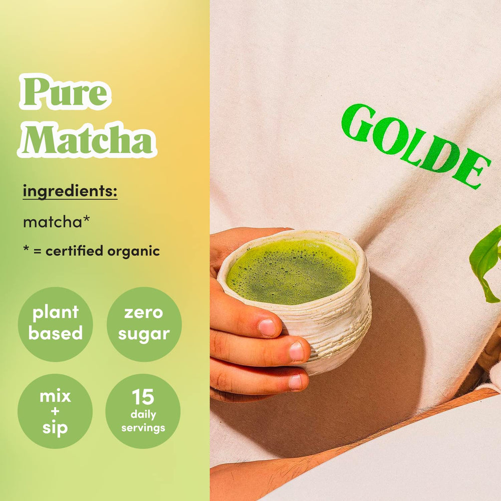 GOLDE matcha powder close-up displaying fine texture and bright color for smooth mixing