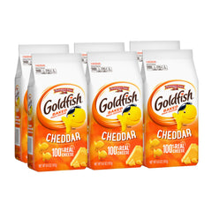 Goldfish front packaging showing 6.6 oz bag and brand convenience