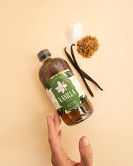 Goldvine visible Madagascar vanilla bean inside bottle highlighting real ingredients benefit