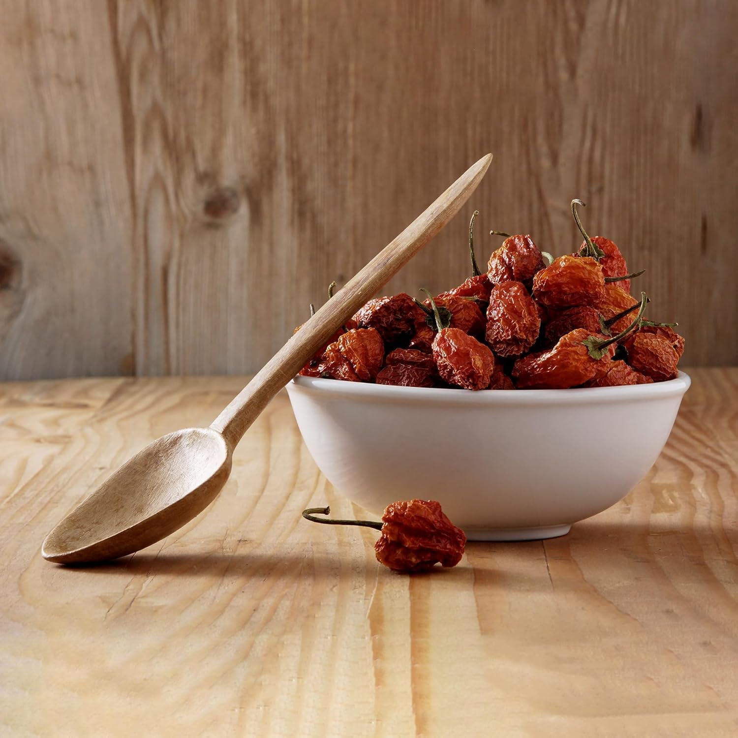 GranAroma jar beside kitchen spoon showing 8 ounce size for recipes
