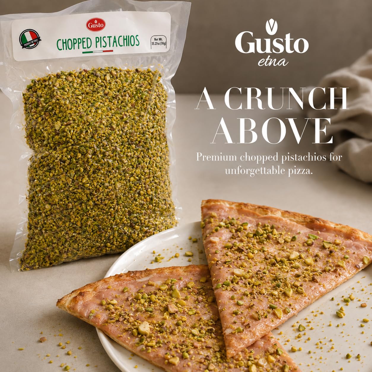 GUSTO ETNA close-up of pistachio crumbles highlighting fresh texture