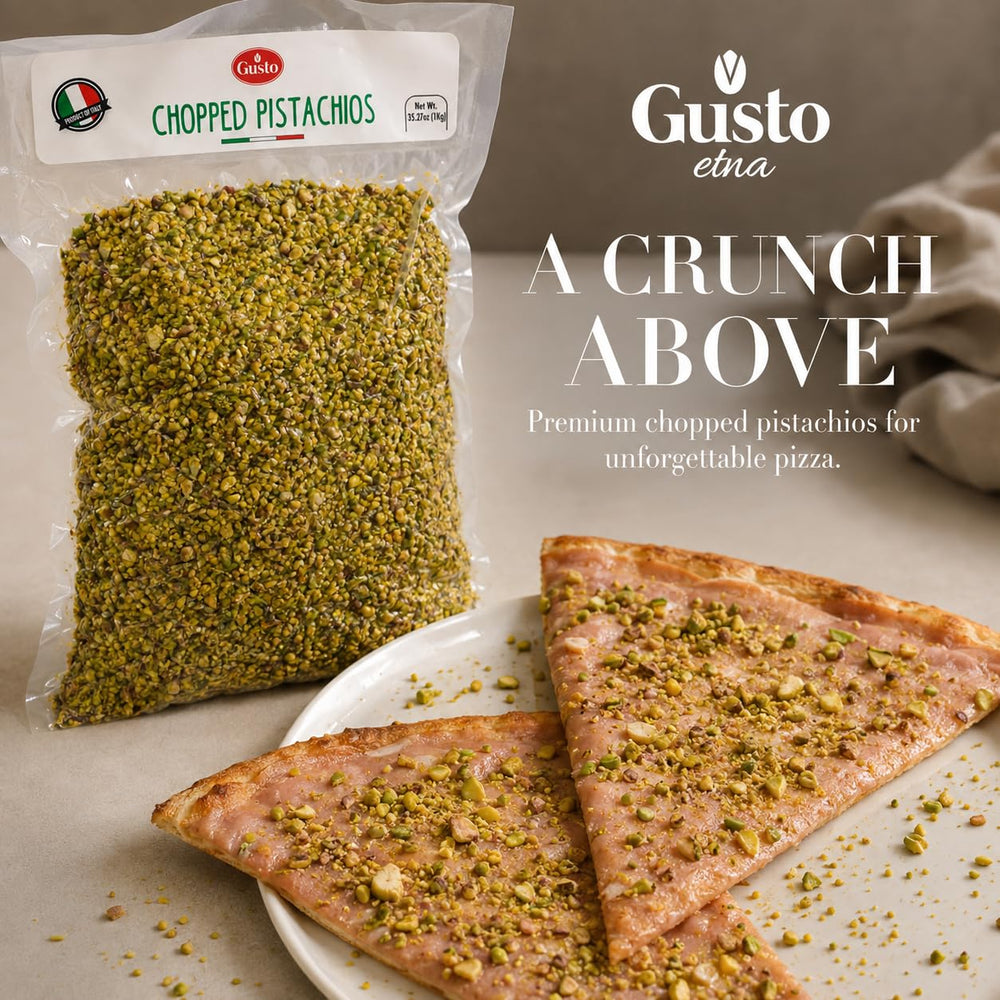 GUSTO ETNA close-up of pistachio crumbles highlighting fresh texture