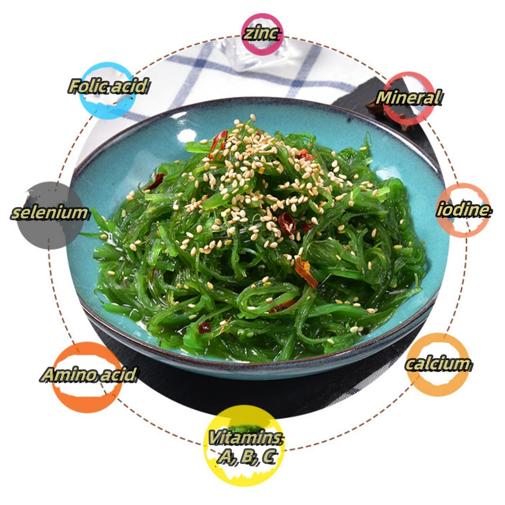 GXXDMZAQ wakame portion beside measuring spoon indicating serving size