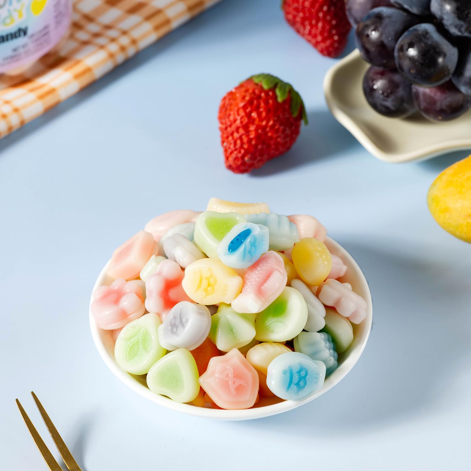 Halfoma served in bowl at party demonstrating attractive display and shareability benefit