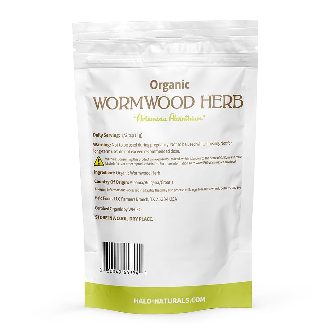 Halo Naturals powder texture closeup revealing fine grind for easy blending