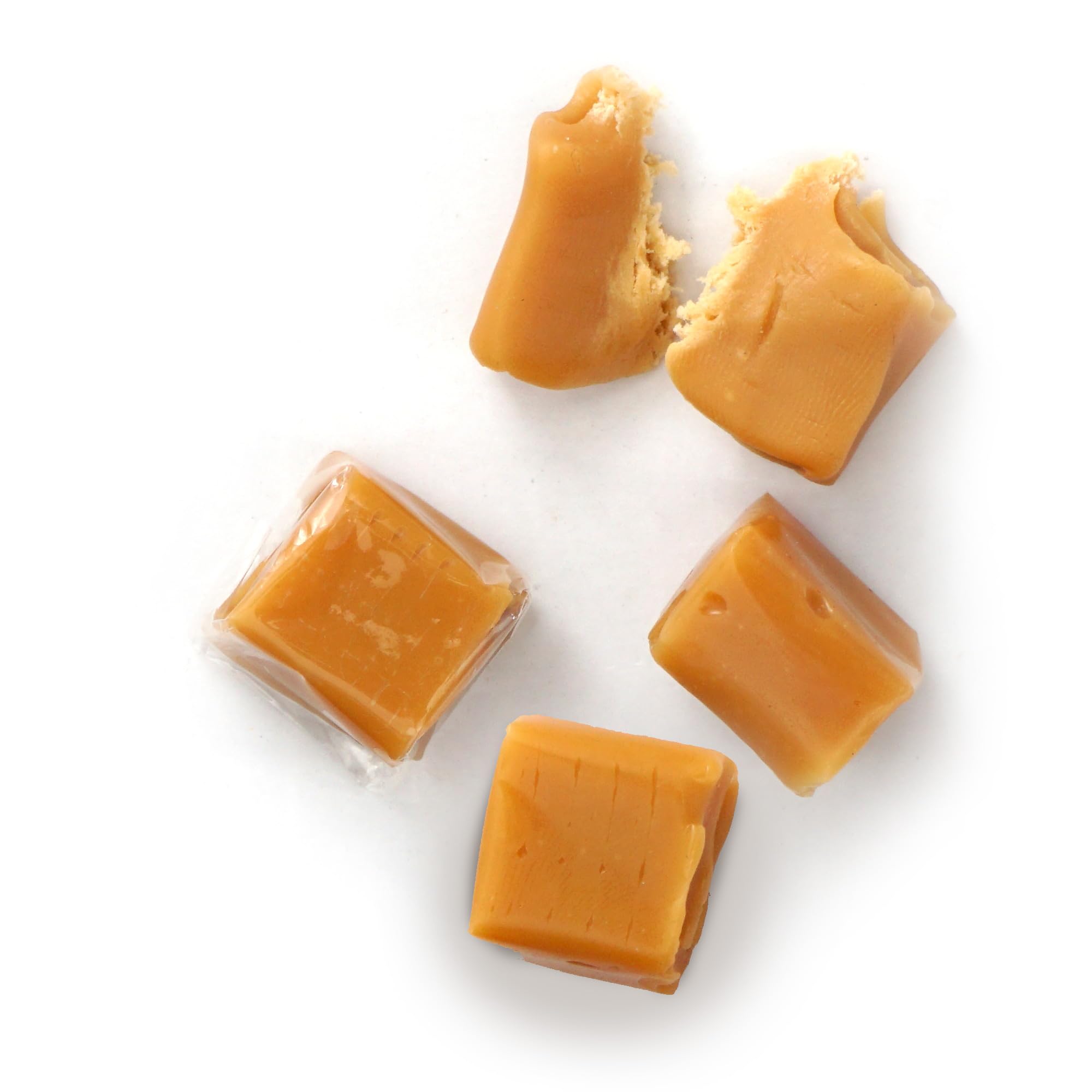 THE HAMPTON CANDY COMPANY caramels in a decorative bowl ready for parties and candy tables