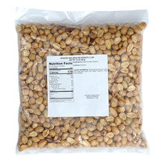 Hampton Distribution close-up texture of roasted peanuts highlighting crunchy roast quality