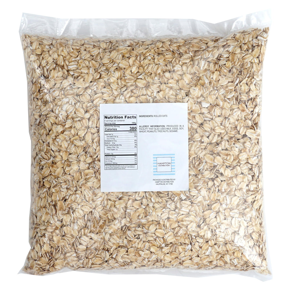Hampton Distribution close-up oat flakes texture illustrating hearty chew and consistency