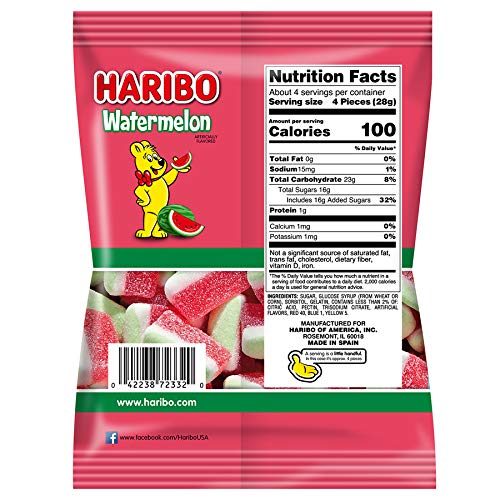 HARIBO close-up of gummy texture and sugar dusting, highlights soft chew