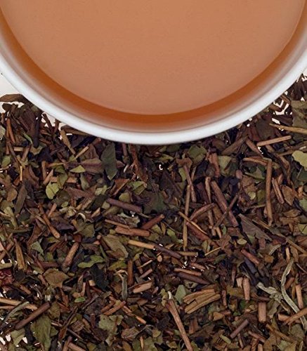 Harney & Sons loose leaf close-up with cocoa nibs and hojicha pieces benefit: reveals texture and flavor cues