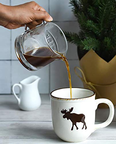 Harry & David opened pod revealing ground 100% Arabica beans for rich flavor